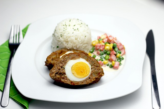 Opskrifter til påskebordet 2027: Grønne retter og klassiske favoritter